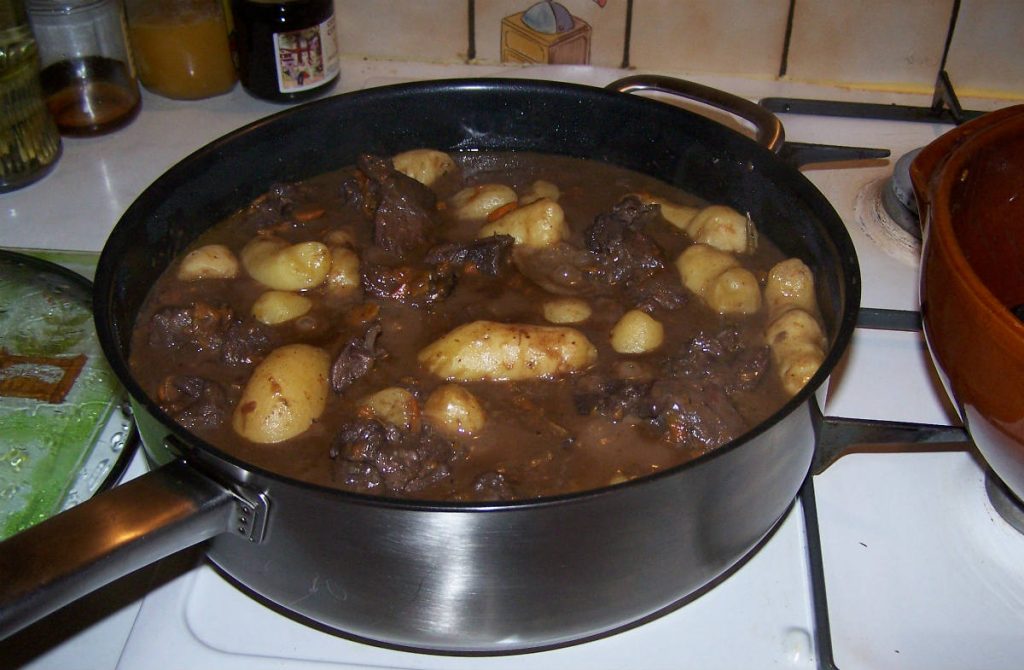 Daube, Table d'hôtes en Ariège Pyrénées "Aux 4 Saisons"